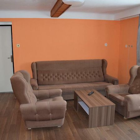 Apartmany Kvasejovice Susetice ภายนอก รูปภาพ